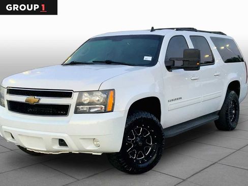 Used 2013 Chevrolet Suburban LT w/ Luxury Package AWD/4WD image 1