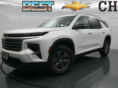 Used 2026 Chevrolet Traverse LT