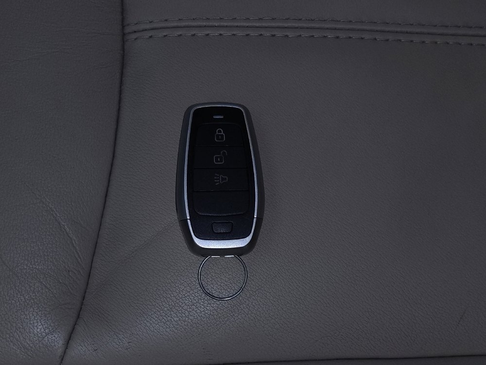 Used 2019 Nissan Pathfinder SL FWD image 32