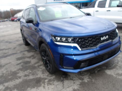 Used 2022 Kia Sorento SX image 1