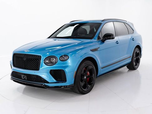Used 2025 Bentley Bentayga S image 1