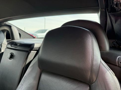 Used 2005 Cadillac XLR image 29