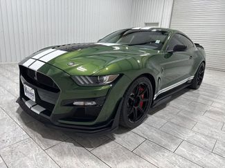 Used 2022 Ford Mustang Shelby GT500 w/ Technology Package RWD video 1