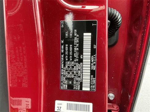 Used 2025 Toyota Grand Highlander FWD image 33