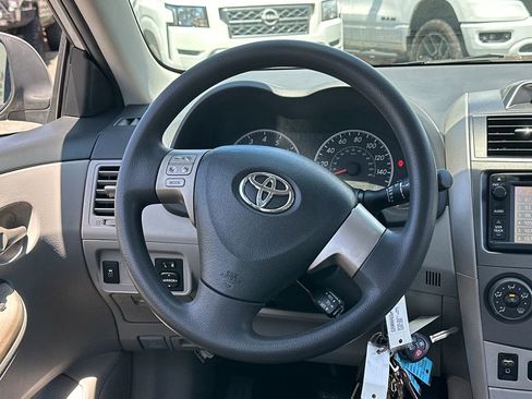 Used 2013 Toyota Corolla S image 16