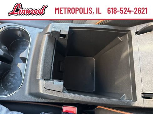 Used 2025 GMC Canyon AT4 AWD/4WD image 20