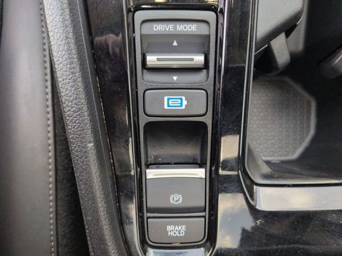 Used 2024 Honda Accord EX-L image 35