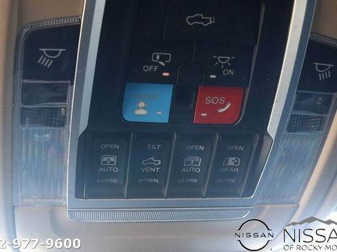 Used 2019 RAM 1500 Laramie image 31