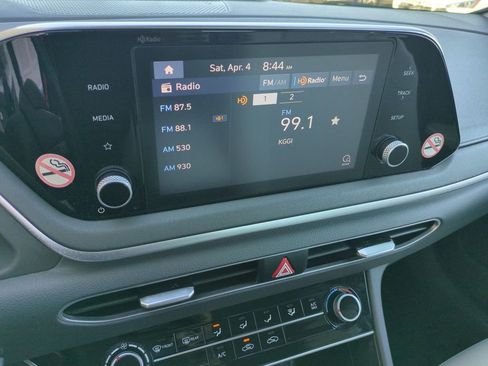 Used 2023 Hyundai Sonata SE image 22