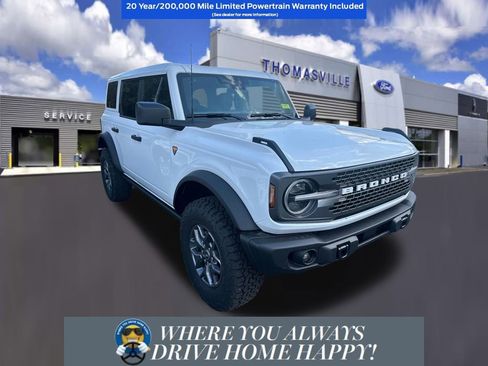New 2025 Ford Bronco Badlands image 5
