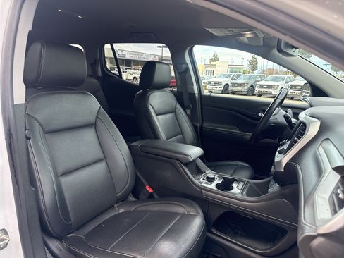 Used 2021 GMC Acadia SLT image 14
