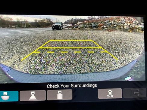 Used 2023 Honda Odyssey Touring image 18