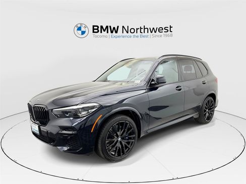 Used 2022 BMW X5 M50i w/ Premium Package AWD/4WD image 1