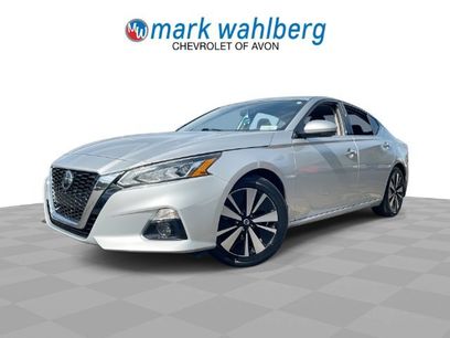 Used 2020 Nissan Altima 2.5 SV