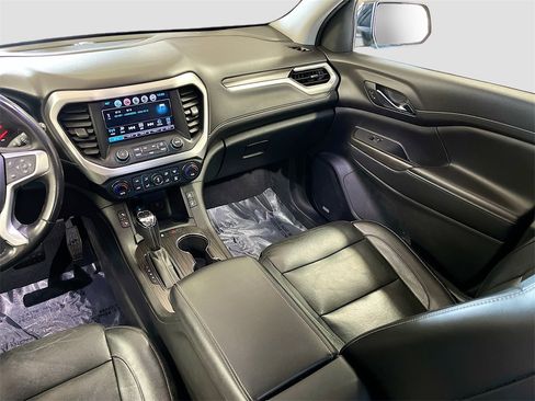 Used 2019 GMC Acadia SLT image 23