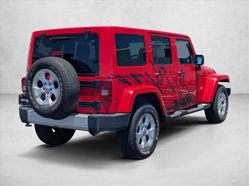 Used 2014 Jeep Wrangler Unlimited Sahara w/ Connectivity Group AWD/4WD image 5