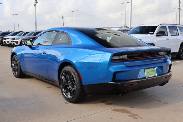 New 2026 Dodge Charger R/T w/ Driver Convenience Group AWD/4WD image 4