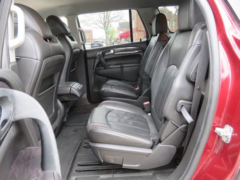 Used 2016 Buick Enclave Leather AWD/4WD image 19