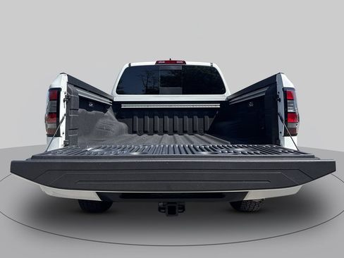 Used 2025 Nissan Frontier Pro-X w/ Pro Premium Package RWD image 30