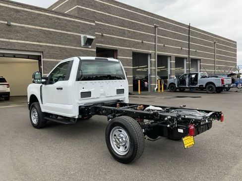 New 2025 Ford F350 XL w/ XL Chrome Package AWD/4WD image 6