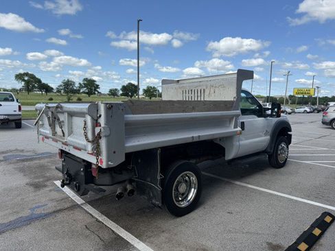 Used 2016 Ford F550 4x4 Regular Cab Super Duty image 3