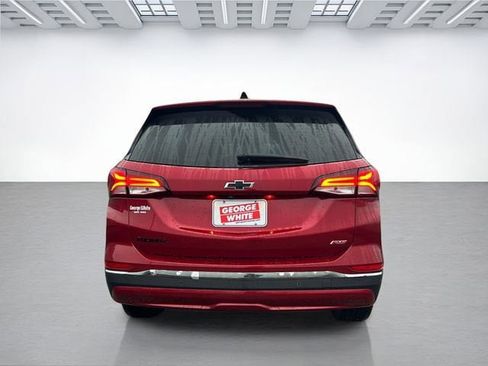 Used 2022 Chevrolet Equinox RS w/ RS Leather Package image 5