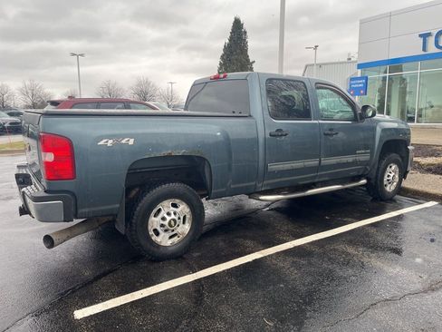 Used 2011 Chevrolet Silverado 2500 LT w/ Interior Plus Package image 5