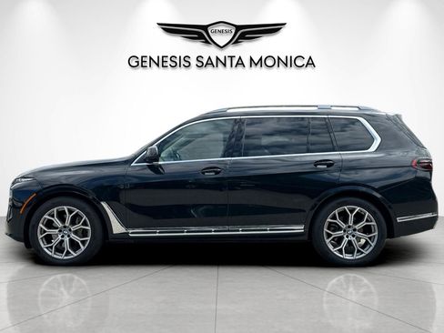 Used 2024 BMW X7 xDrive40i AWD/4WD image 8