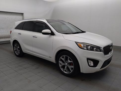 Used 2017 Kia Sorento SX AWD/4WD image 11