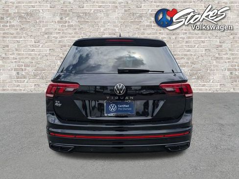 Certified 2022 Volkswagen Tiguan SE R-Line FWD image 5