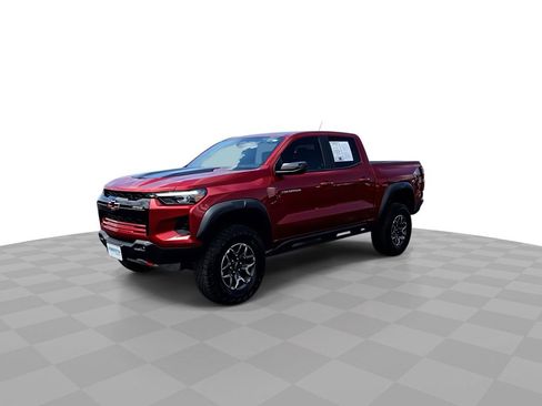 Certified 2024 Chevrolet Colorado ZR2 w/ ZR2 Convenience Package III AWD/4WD image 4