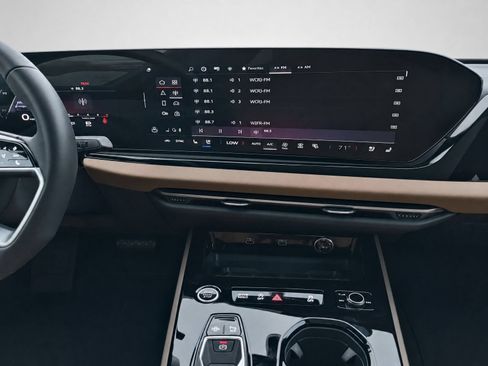 Certified 2025 Audi A5 2.0T Premium Plus w/ Premium Plus AWD/4WD image 19