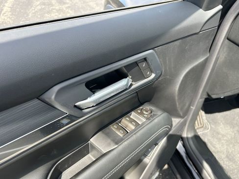 New 2026 GMC Terrain Elevation w/ Elevation Premium Package AWD/4WD image 15