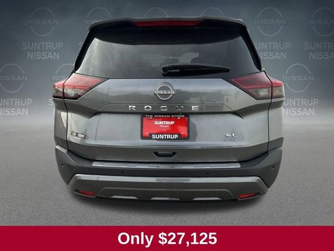 Used 2023 Nissan Rogue SL image 4