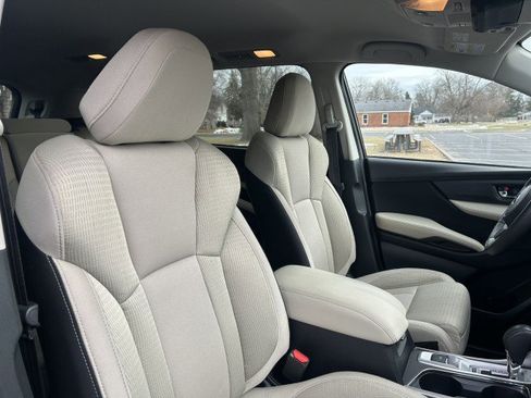 Used 2020 Subaru Ascent Premium w/ Convenience Package image 27