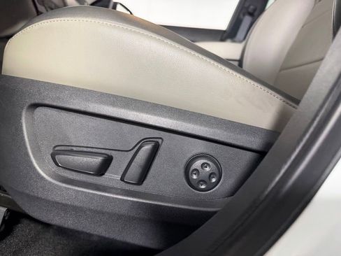 Used 2025 INFINITI QX50 Luxe image 19