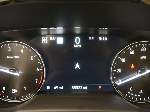 Used 2023 Buick Envision Avenir AWD/4WD image 19
