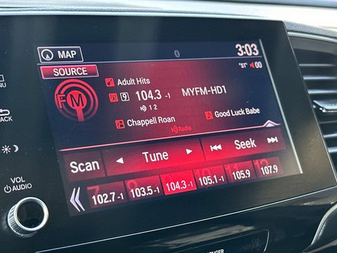 Used 2023 Honda Ridgeline Black Edition image 17