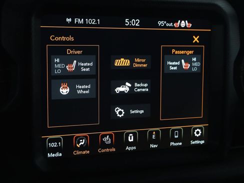 Used 2023 Jeep Wrangler Unlimited Sahara AWD/4WD image 32