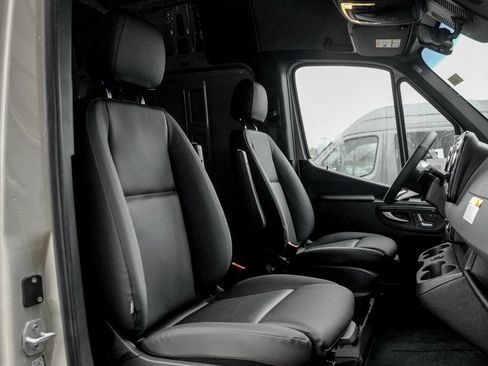 New 2026 Mercedes-Benz Sprinter 2500 image 25