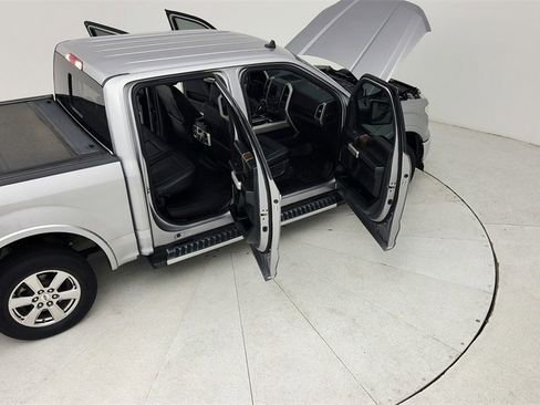 Used 2020 Ford F150 Lariat image 39