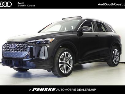 Used 2025 Audi Q5 Premium w/ Convenience Package