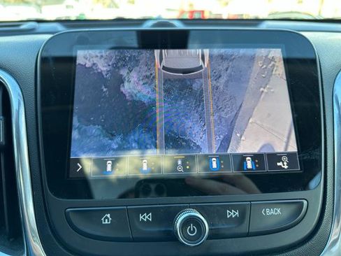 Used 2021 Chevrolet Equinox Premier image 34