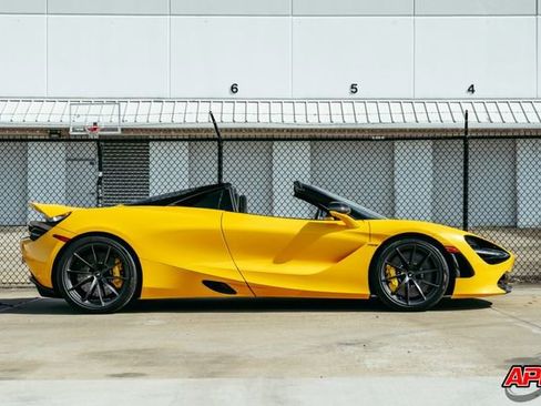Used 2020 McLaren 720S Performance RWD image 78