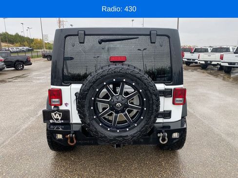 Used 2018 Jeep Wrangler Unlimited Sport w/ Connectivity Group image 5