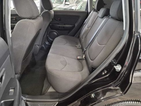 Used 2012 Kia Soul FWD image 8
