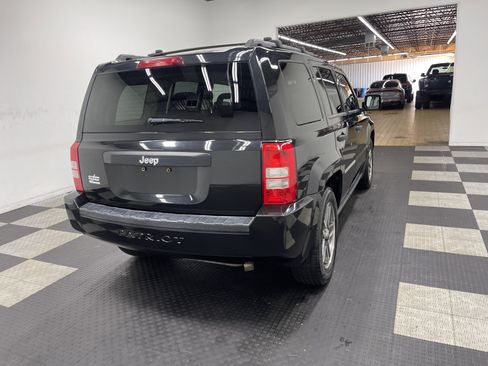 Used 2009 Jeep Patriot Sport FWD image 5
