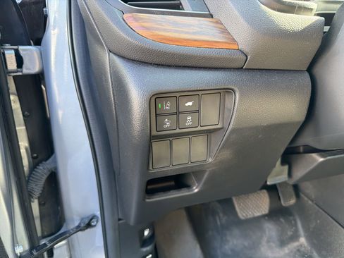 Used 2017 Honda CR-V EX-L image 14