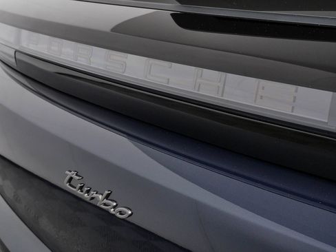 New 2026 Porsche Cayenne Turbo AWD/4WD image 37