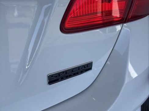 Used 2019 Nissan Sentra SV w/ Special Edition Package image 20